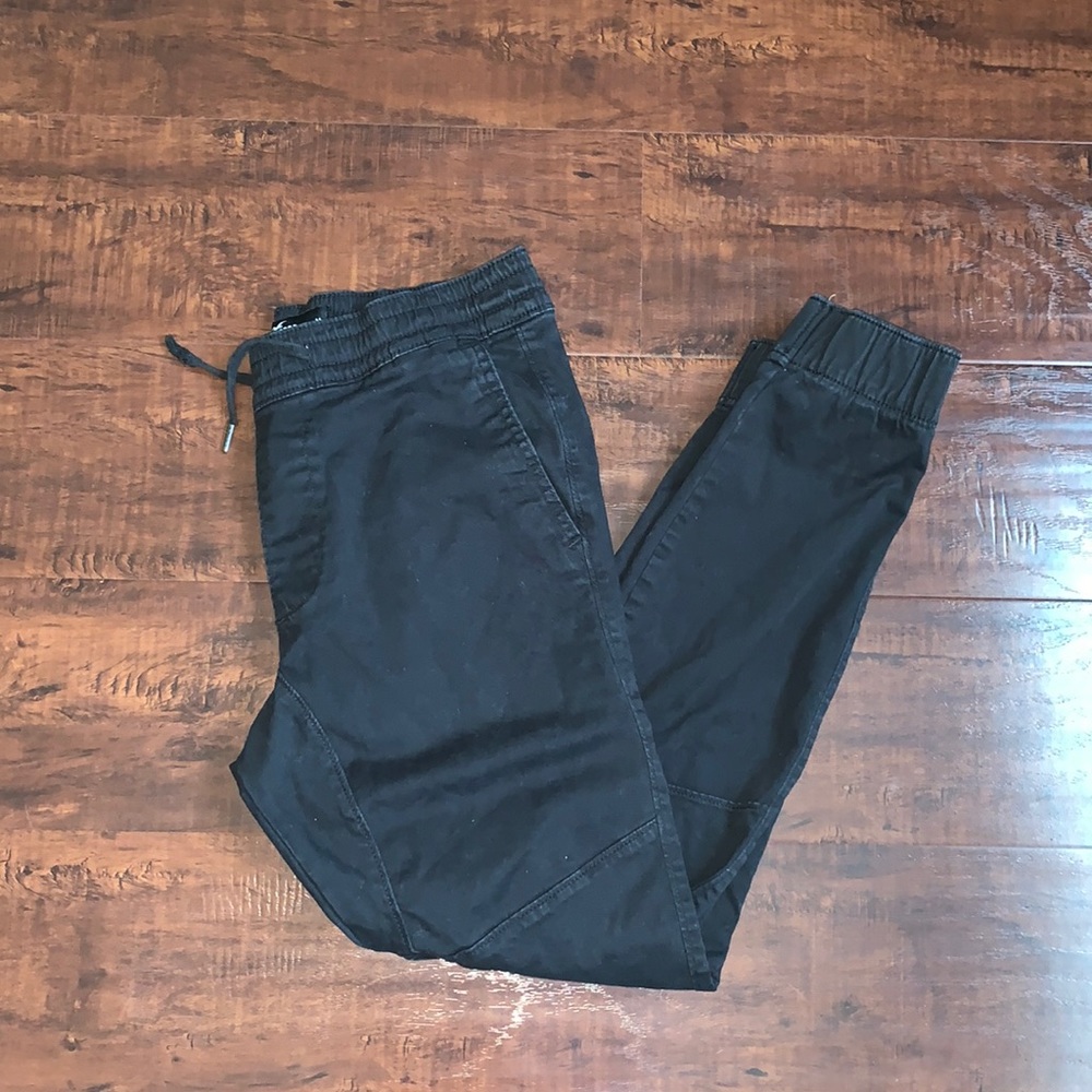 Hollister Joggers/Khakis